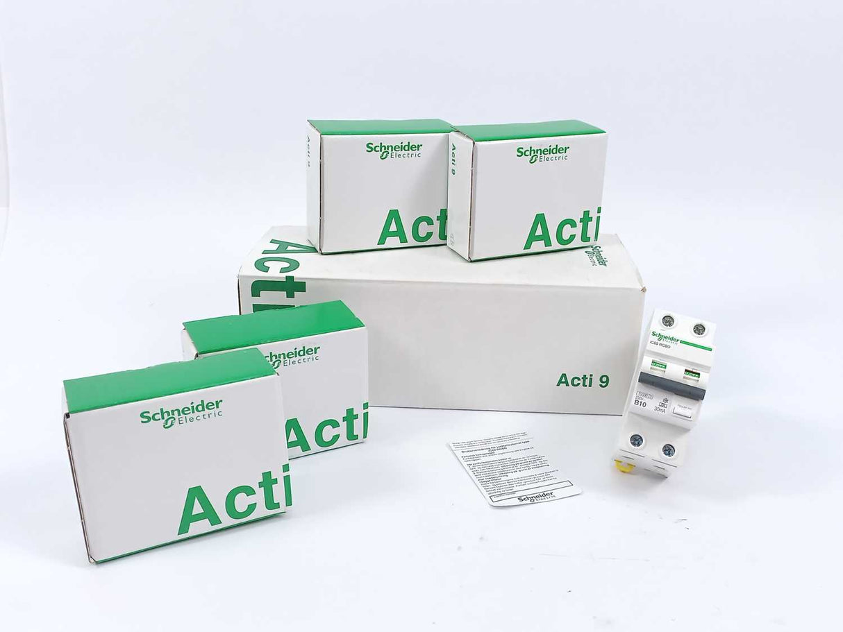 Schneider Electric A9D37210 Earth Leakage Circuit Breaker Batch 4. Pcs.