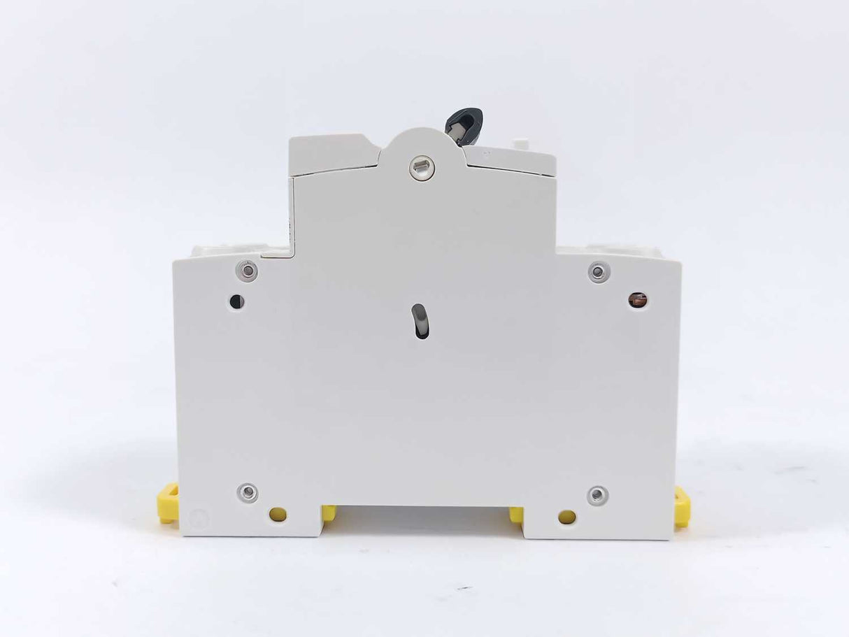 Schneider Electric A9D37210 Earth Leakage Circuit Breaker Batch 4. Pcs.