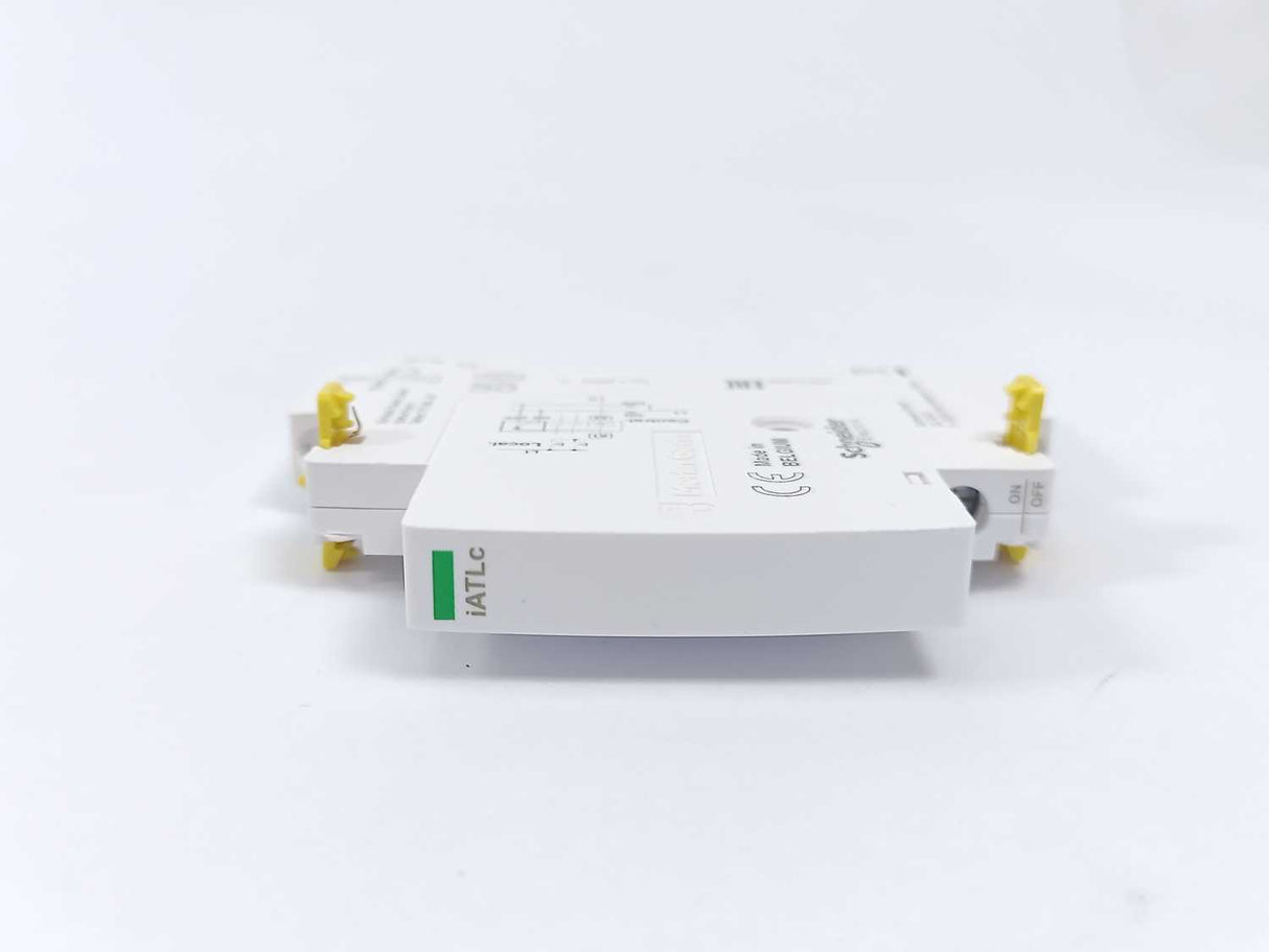 Schneider Electric A9C15404 Centralized Control Auxiliary Batch 9 Pcs.