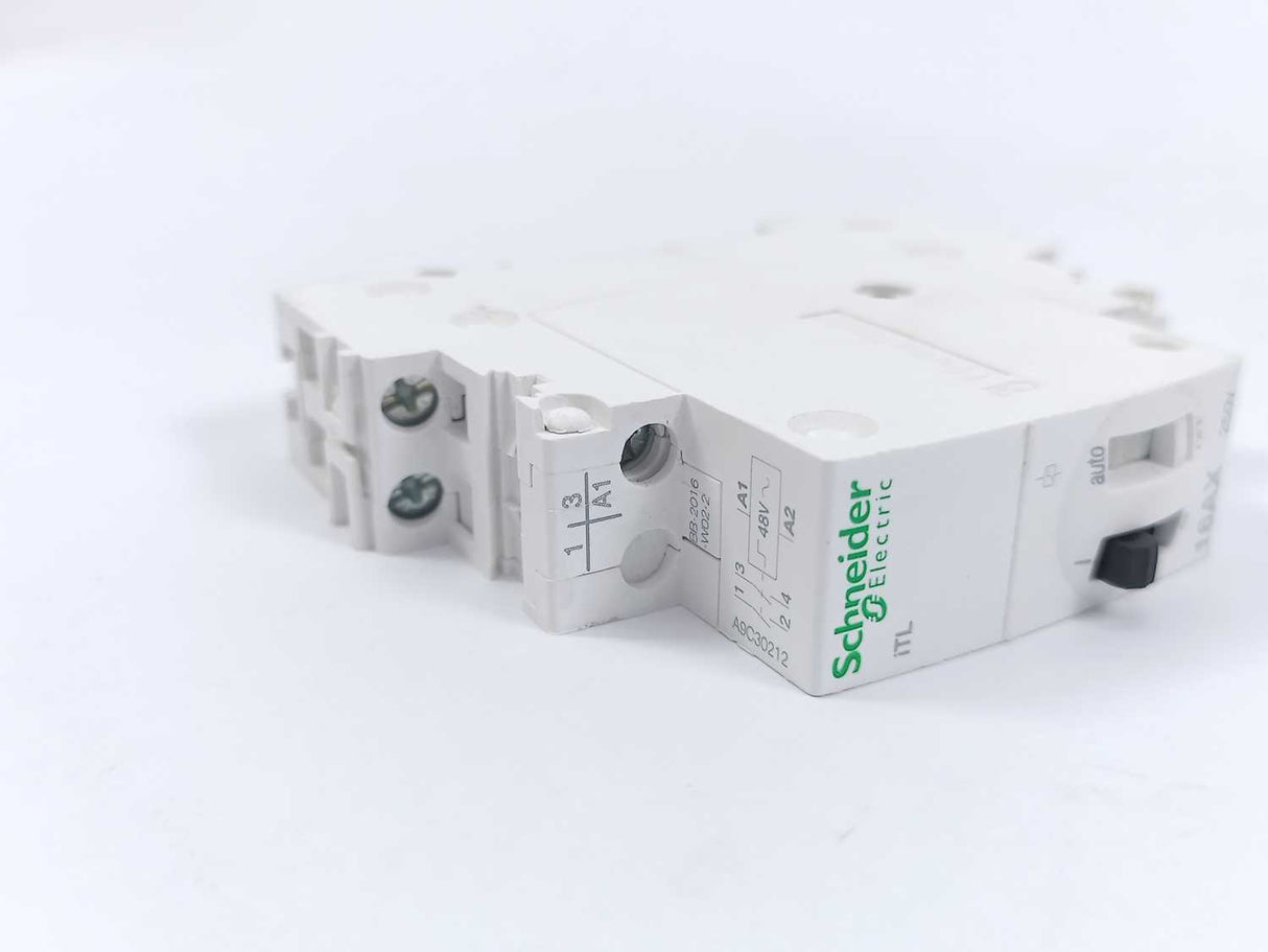 Schneider Electric A9C30212 Modular Impulse Relay Batch 12 pcs.
