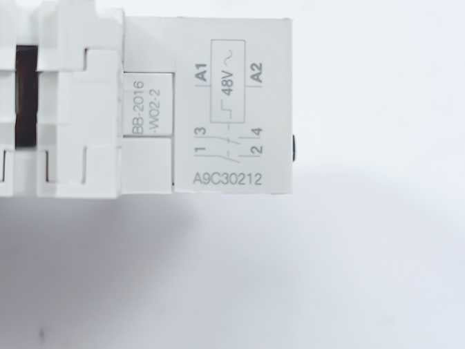 Schneider Electric A9C30212 Modular Impulse Relay Batch 12 pcs.