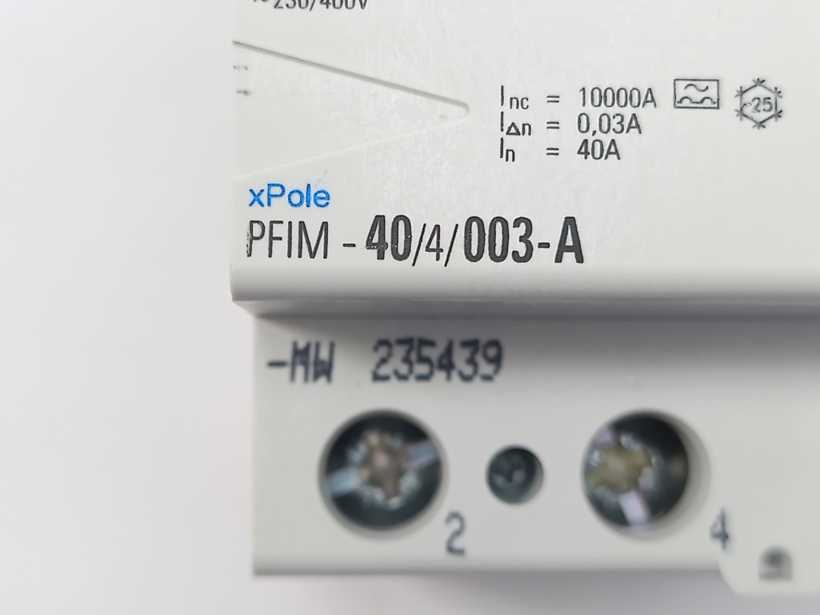 Eaton 235439 PFIM-40/4/003-A-MW Residual Current Circuit Breaker, 40A, 4p, 30mA.