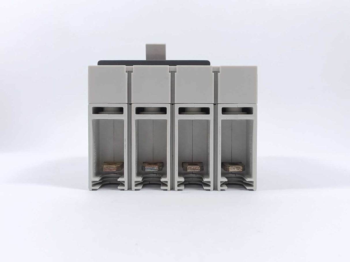 ABB 1SDA054271R1  Circuit Breaker, T4N 250 TMA 125-1250 4p F F InN=100%In