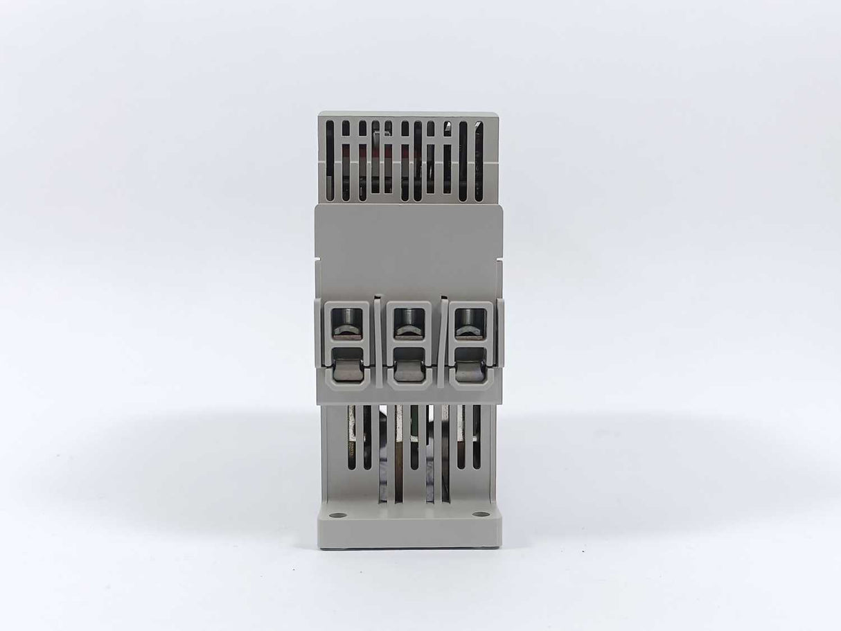 AB 150-C37NBD Ser: B, SMC-3 Soft Starter