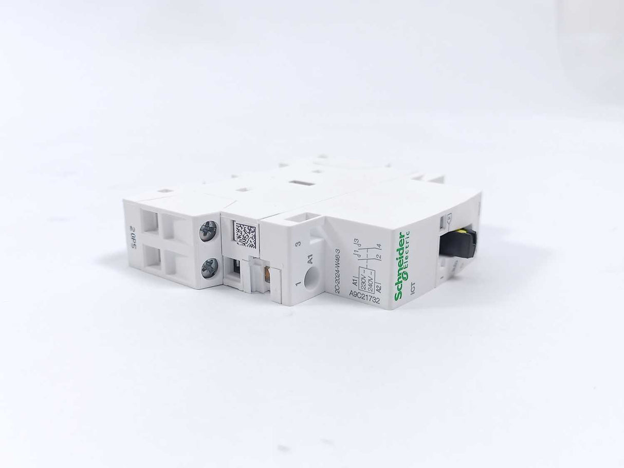 Schneider Electric A9C21132 Contactor With Manuel Selector 2NO 25A Batch 12pcs.