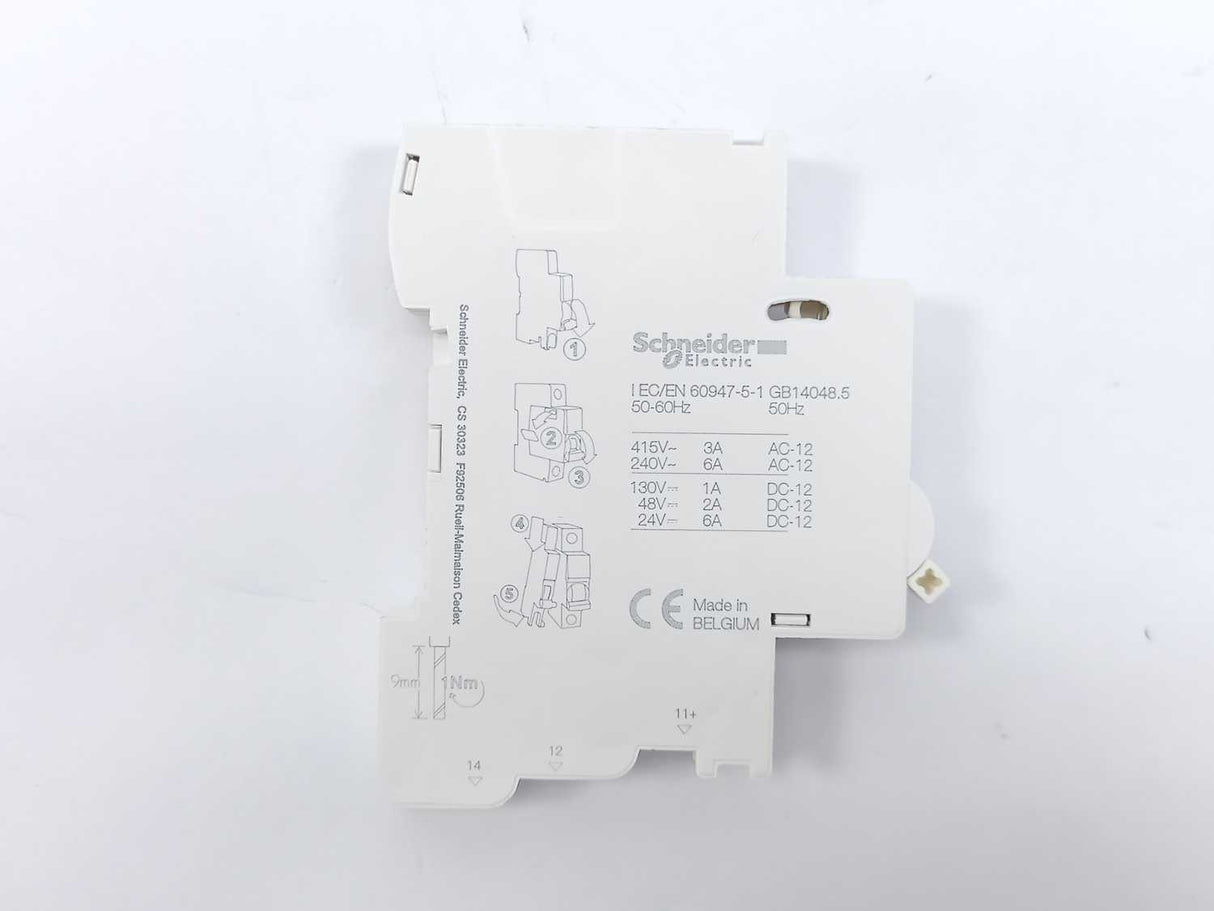 Schneider Electric A9A26924 OC Contact FOR iC60 iID 240-415VAC Batch 12pcs.