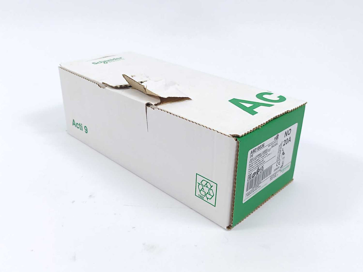 Schneider Electric A9E18036 iPB Push Button + Green Indicator Light Batch 10pcs.