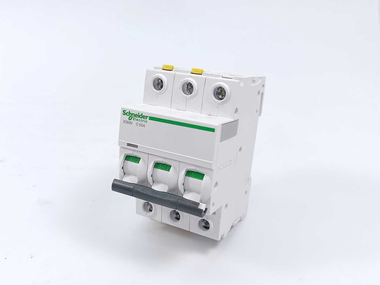 Schneider Electric A9F04363 Miniature Circuit Breaker Batch 4pcs.