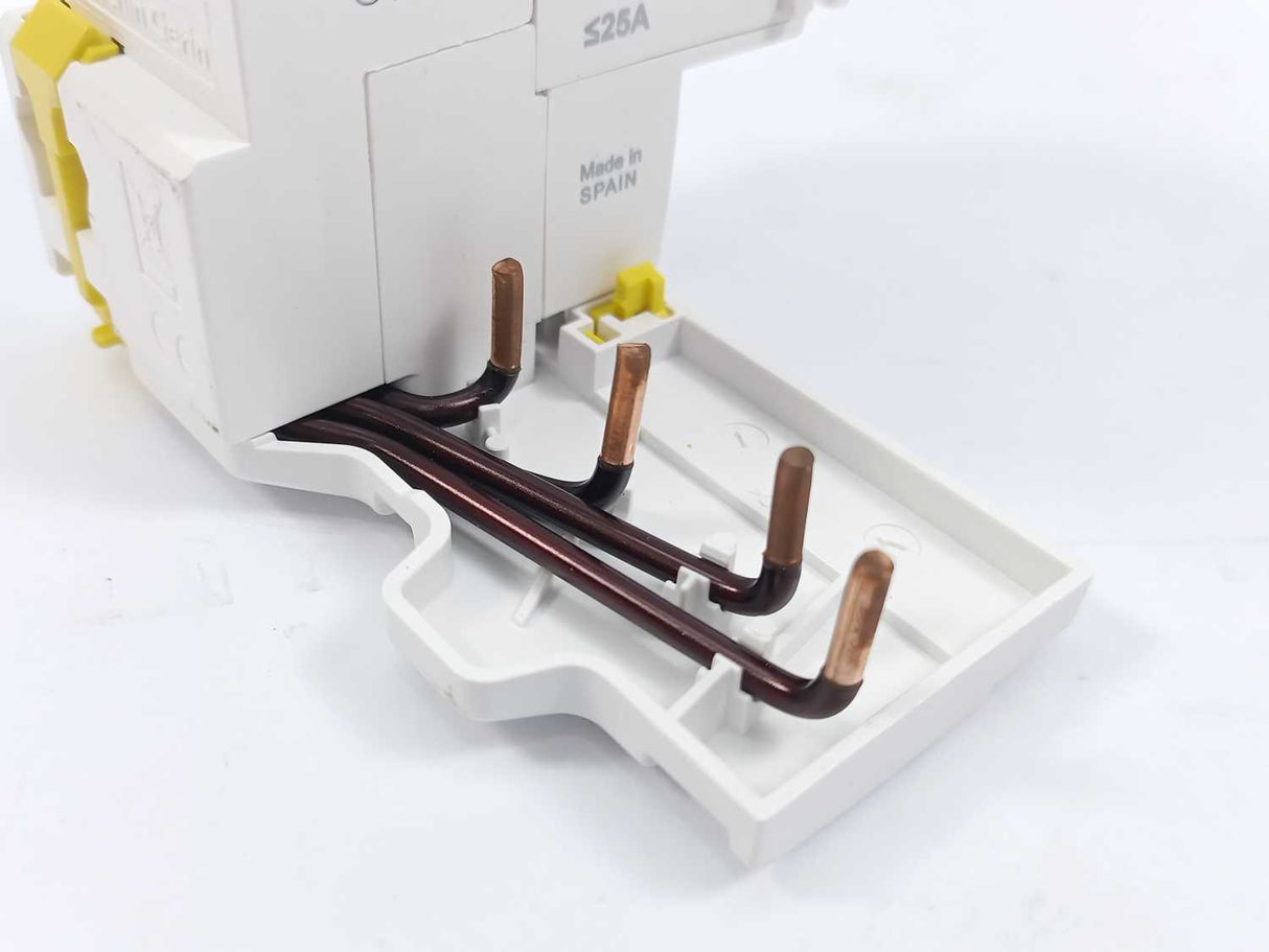 Schneider Electric A9Y80725 Add On Residual Current Device 3P+N 25A 30mA-A