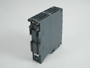 Siemens 6ES7 531-7PF00-0AB0 SIMATIC S7-1500 AI 8xU/R/RTD/TC HF