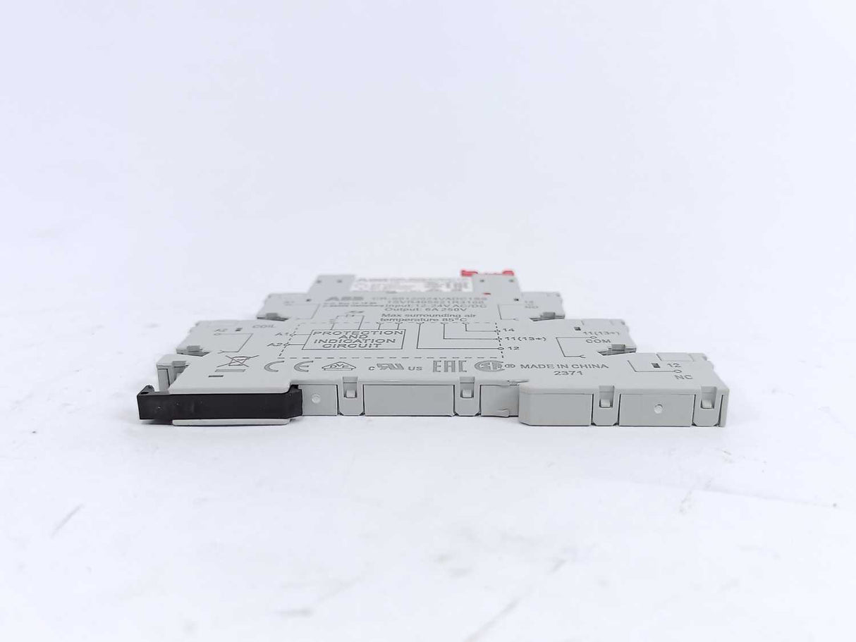 ABB 1SVR405521R3100 89 Pcs Relays