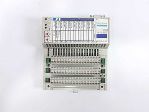 Schneider Electric 170ADO35000 TSX Momentum I/O Base 24VDC-32PT Out