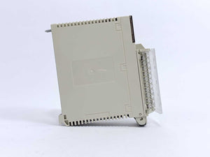 Schneider Automation TSXDSY08T2 Output Module 24VDC 0.5A w/ TSXBLY01