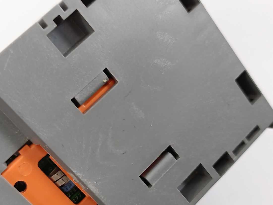 AB 1734D-IB8XOB8ES PLC Module/Rack w/ 5x 1734-RTBS