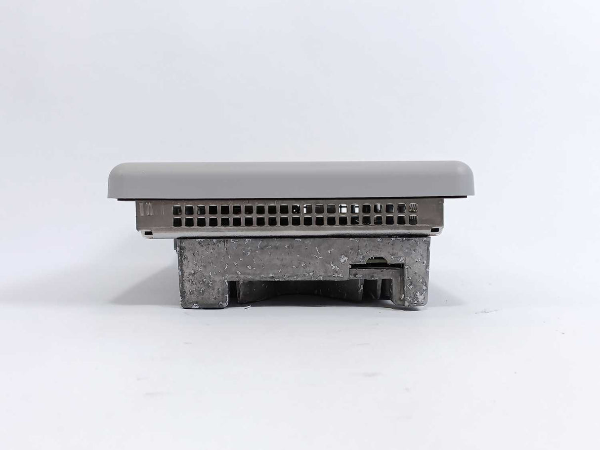 AB 2711P-RDT7C Ser. D, W: 2711P-T7C4D8, Ser. A Panelview Plus 700