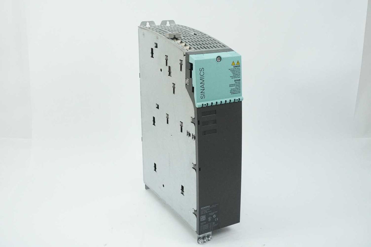 Siemens 6SL3120-2TE21-8AA3 A500675493 Frequency Converter 600VDC