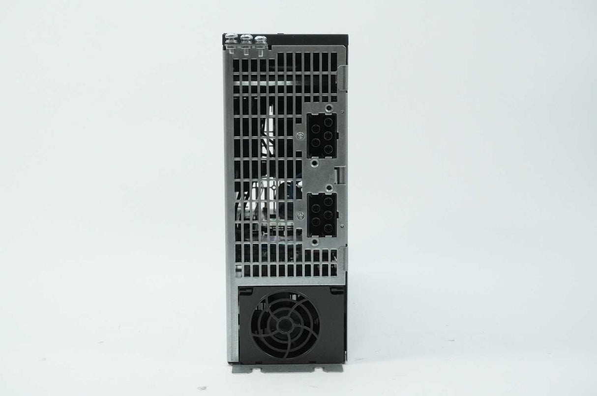 Siemens 6SL3120-2TE21-8AA3 A500675493 Frequency Converter 600VDC