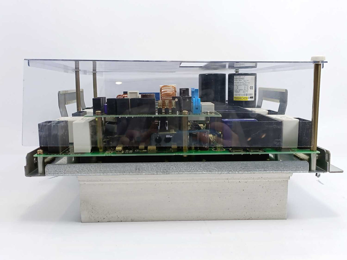 Fanuc A16B-2000-0063/05CR Servo Amplifier w/ A16B-3200-0440/04C & Heatsink