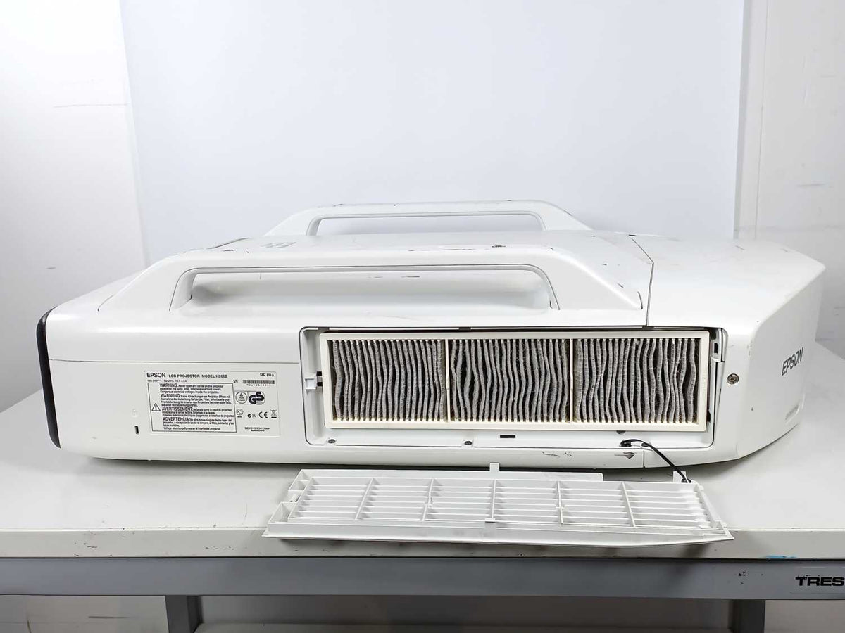 EPSON EB-Z8000WU High-Resolution Venue Projector H266B, fan runs af full speed