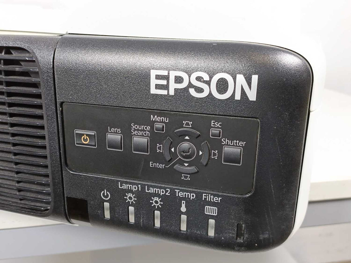 EPSON EB-Z8000WU High-Resolution Venue Projector H266B, fan runs af full speed