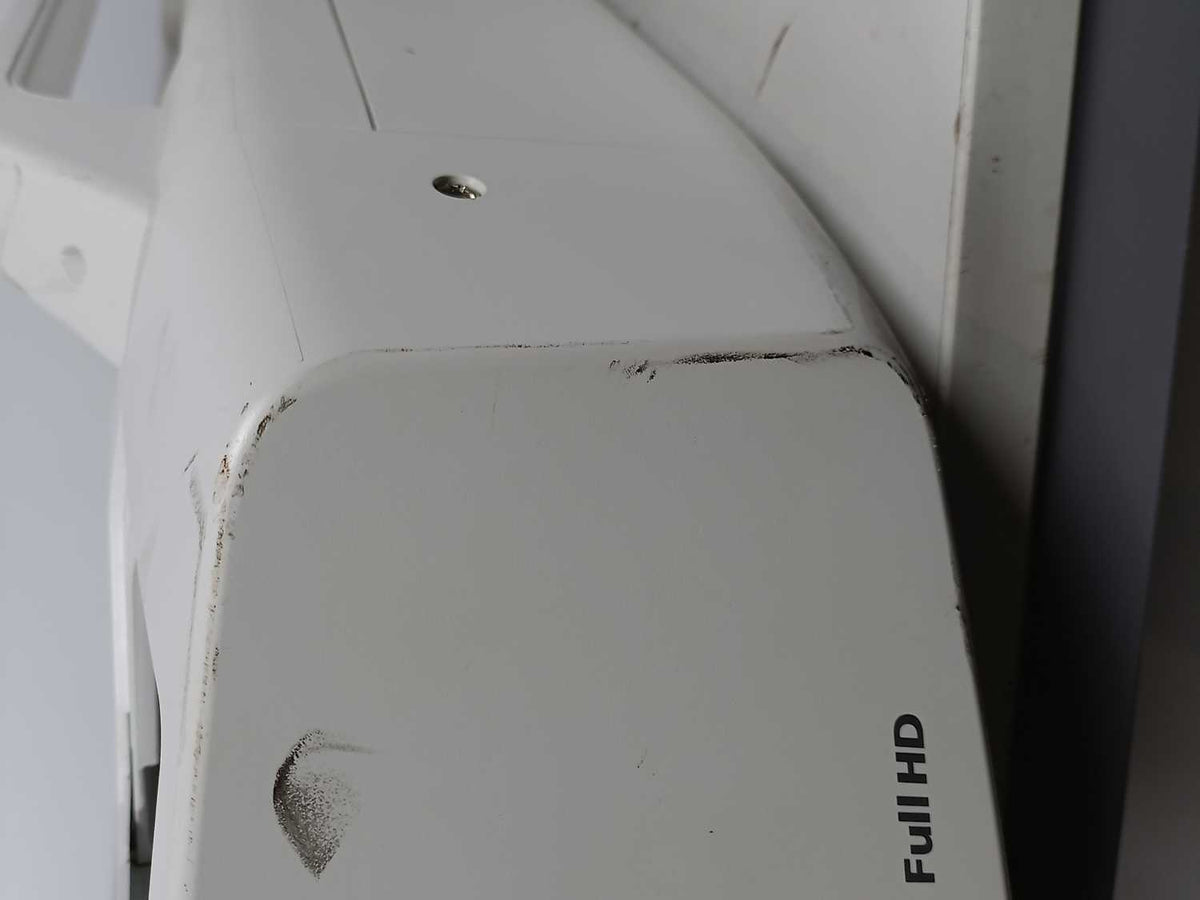 EPSON EB-Z8000WU High-Resolution Venue Projector H266B, fan runs af full speed