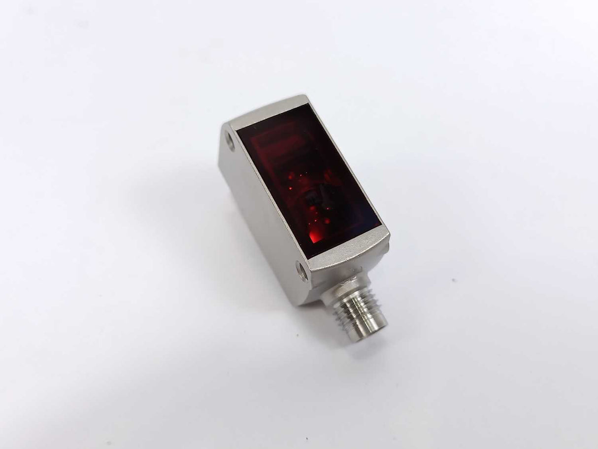 SICK 1084103 GL6-F4411V Photoelectric Retro-Reflective Sensor