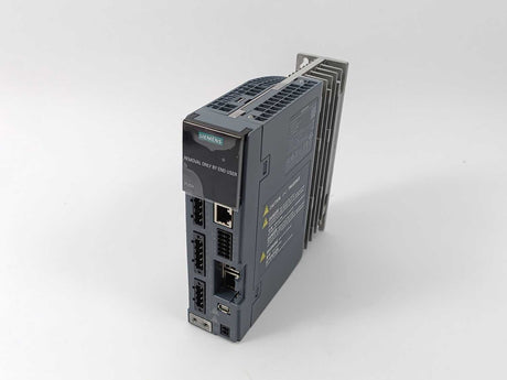 Siemens 6SL3210-5HB10-1UF0 SINAMICS S210 Servo Drive 1AC 230V 0.1kW FSA