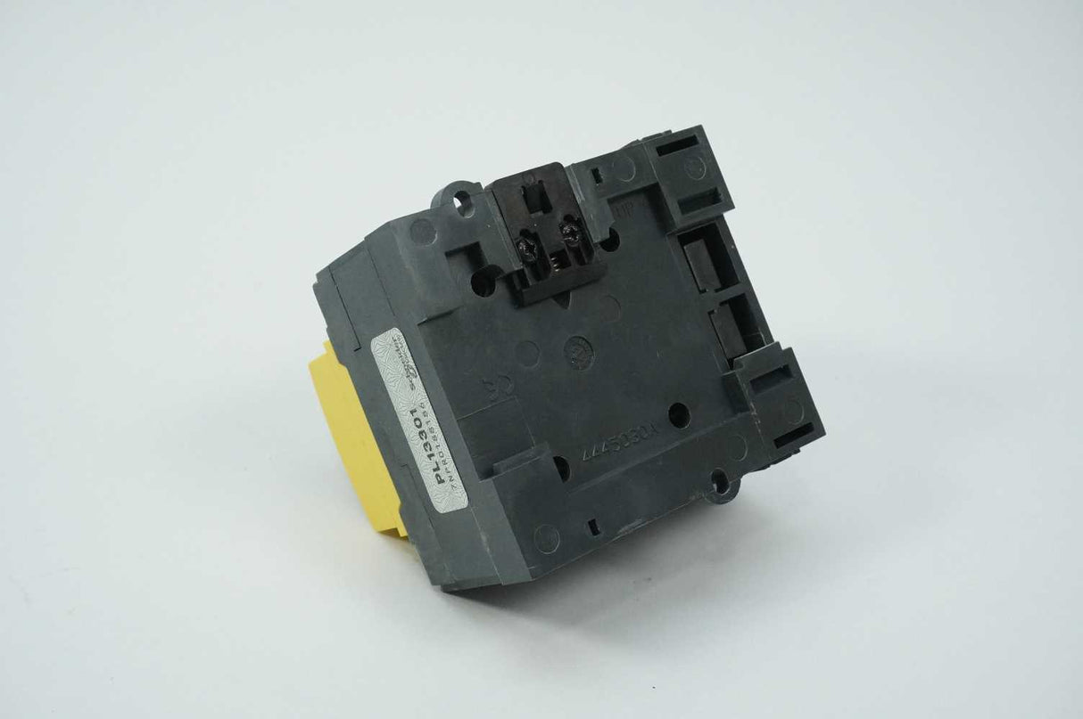 Schneider Electric 28918 Compact INS63 3P 63A Switch Disconnector