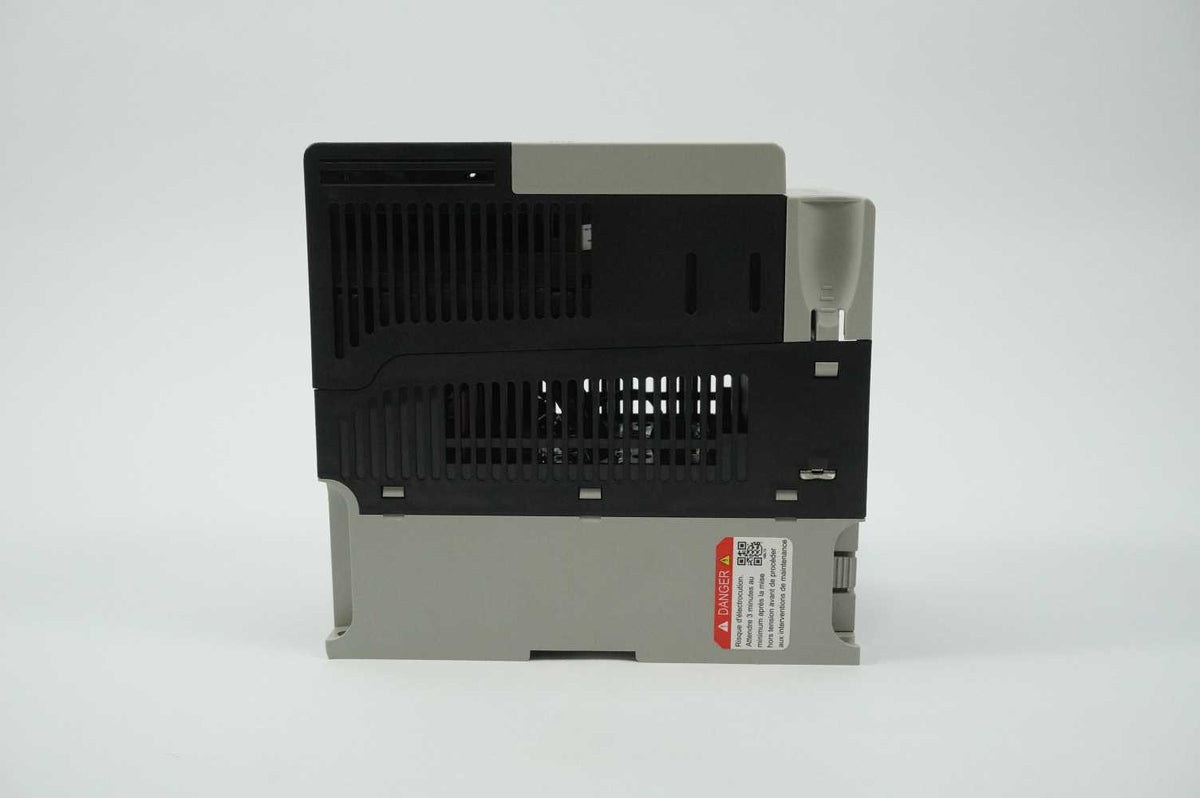 AB 25B-A8P0N104 Series A PowerFlex 525 AC Drive