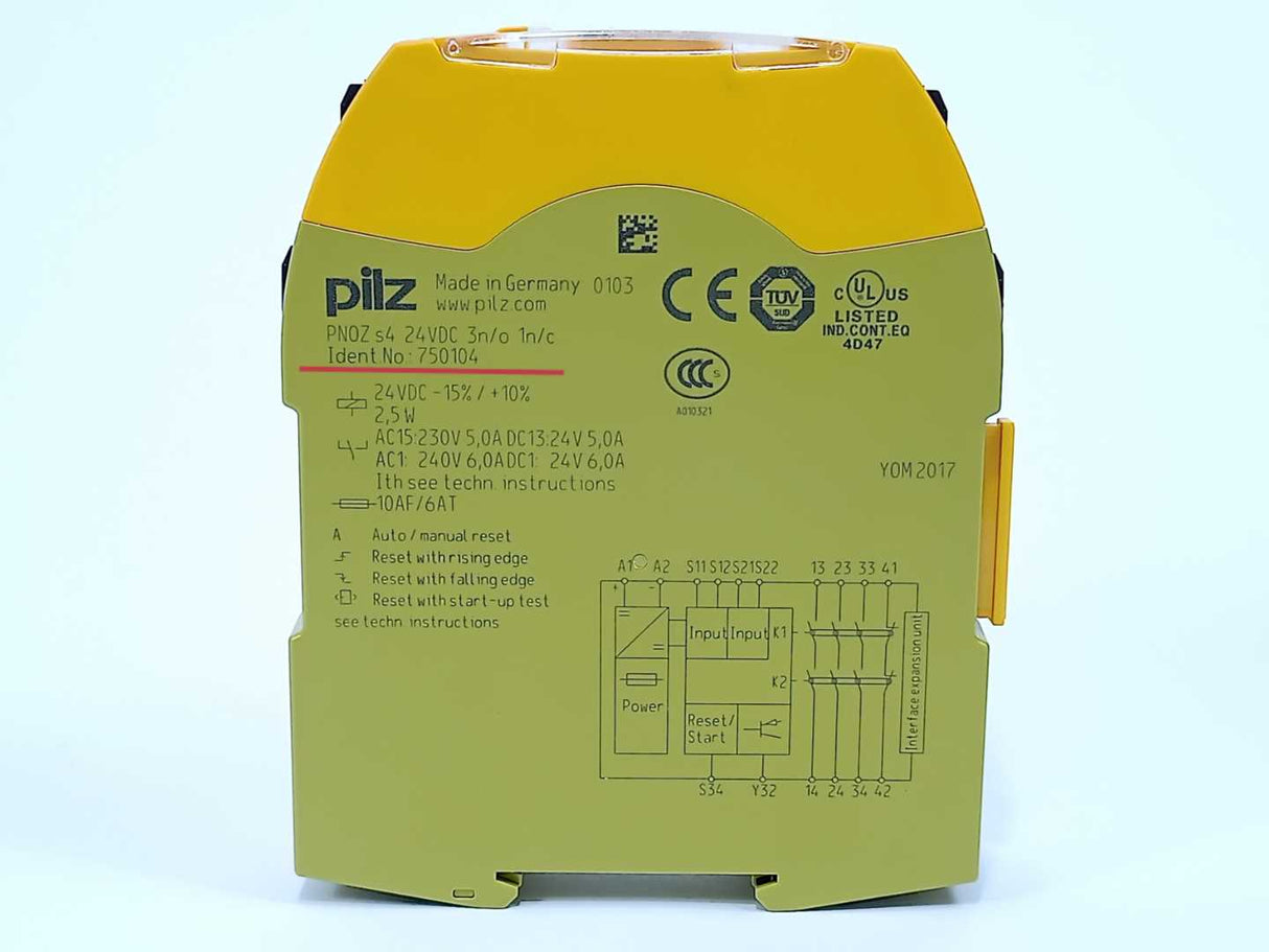 Pilz 750104 PNOZ s4 24VDC 3 n/o 1 n/c. Safety Relay
