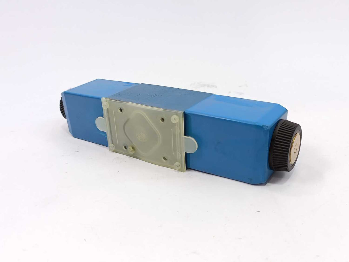 Eaton Vickers DG4V-3-6C-M-U-EJ7-60 Valve 694303, K06SA