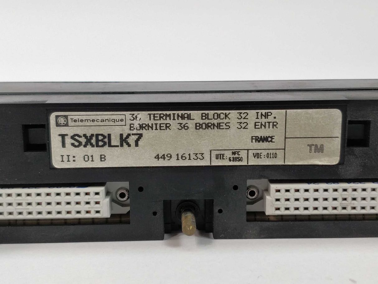 TELEMECANIQUE TSXBLK7 Terminal Block