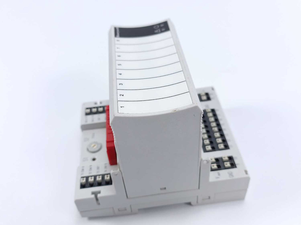 Honeywell XF821A Panel Bus IO Module, 8 IO w/ XS821-22 Terminal socket