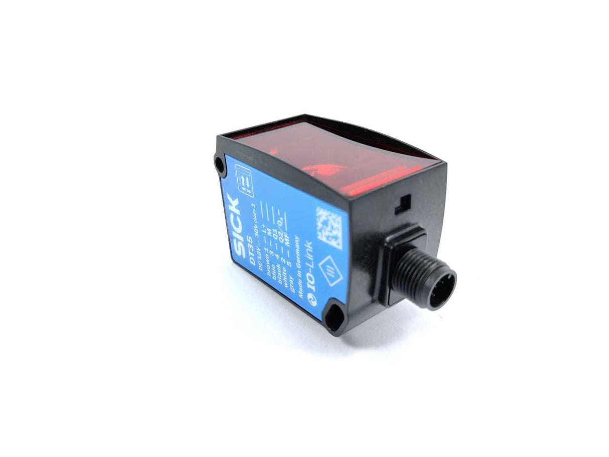 SICK 1057651 distance sensor DT35-B15551