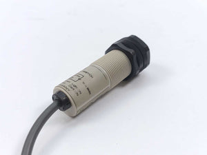 OMRON E3F2-7DB4 Photoelectric switch