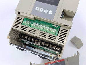 TELEMECANIQUE ATV18U29N4 ALTIVAR18 2,9KVA 380/460V