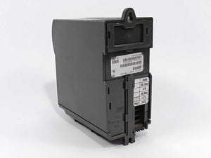Siemens 6SE3212-8BA40 MICROMASTER vector 230V 47-63 Hz Class 2 issue: C 06