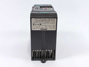 Siemens 6SE3212-8BA40 MICROMASTER vector 230V 47-63 Hz Class 2 issue: C 06