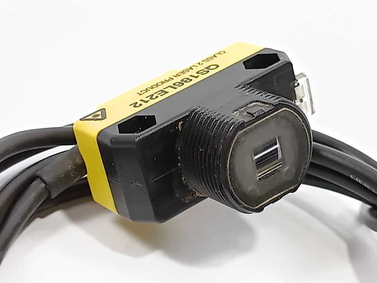 Banner Engineering QS186LE212 All Purpose Photoelectric Sensor. 1m Length Cable
