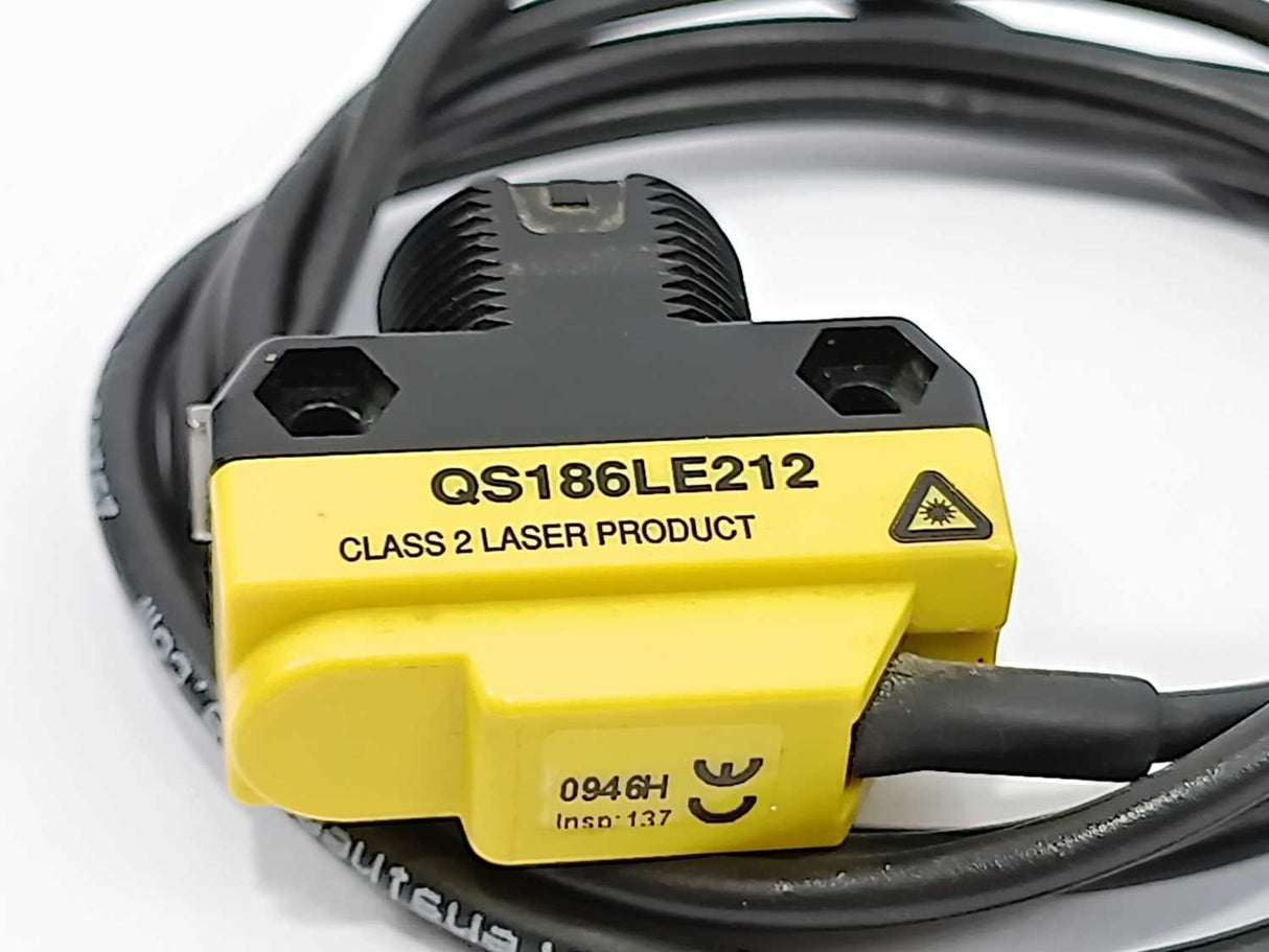Banner Engineering QS186LE212 All Purpose Photoelectric Sensor. 1m Length Cable