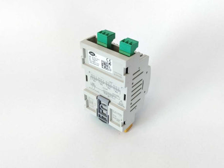 Carel DN33W7HR20 Temperature Regulator