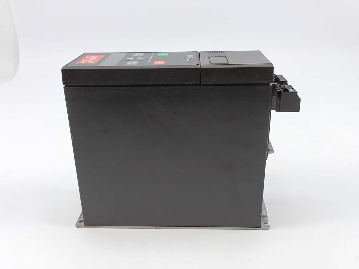 Danfoss 195N0051 VLT 2800 1,5kW VLT2815PS2B20STR1DBF00A00