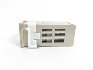 OMRON E5CS-RKJX-DIN Temperature Controller, missing front foil