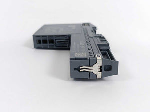 Siemens 6ES7132-6BD20-0DA0 ET 200SP Digital Output Module W/ 6ES7193-6BP20-0BA0
