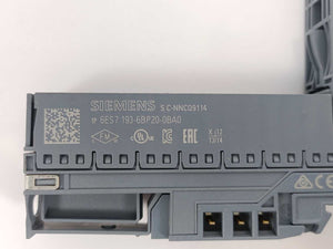 Siemens 6ES7132-6BD20-0DA0 ET 200SP Digital Output Module W/ 6ES7193-6BP20-0BA0