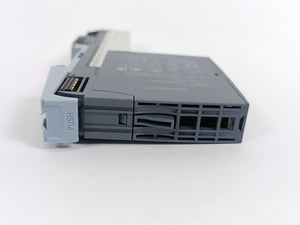 Siemens 6ES7131-6BF01-0BA0 ET 200SP Digital Output Module W/ 6ES7193-6BP20-0DA0