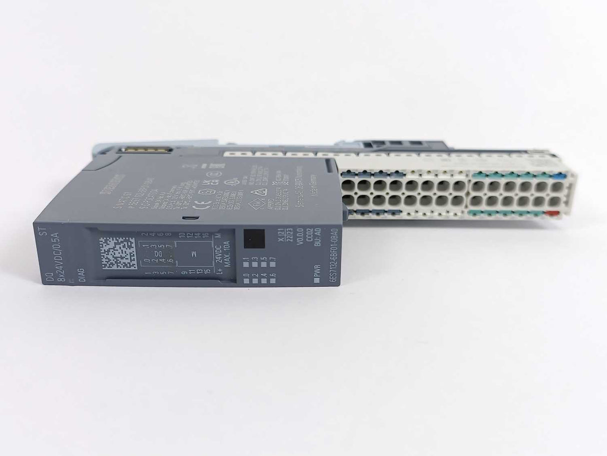 Siemens 6ES7132-6BF01-0BA0 SIMATIC ET 200SP Digital Output Module