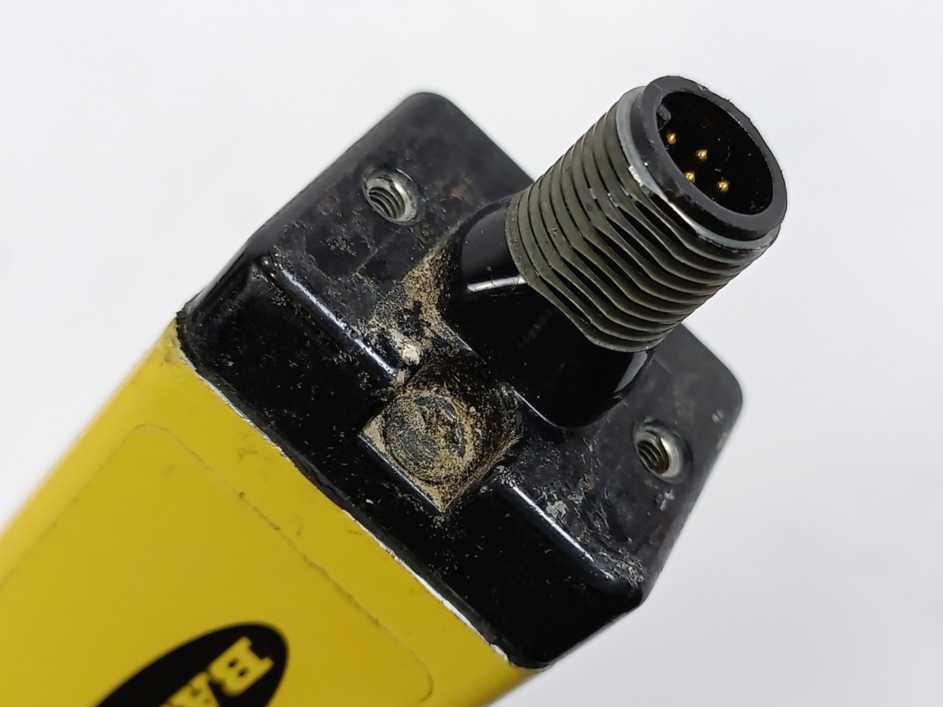 BANNER LS2LR30-300Q8 LS2E30 EZ-Screen Type 2 Emitter+Reciever Batch 2pcs.