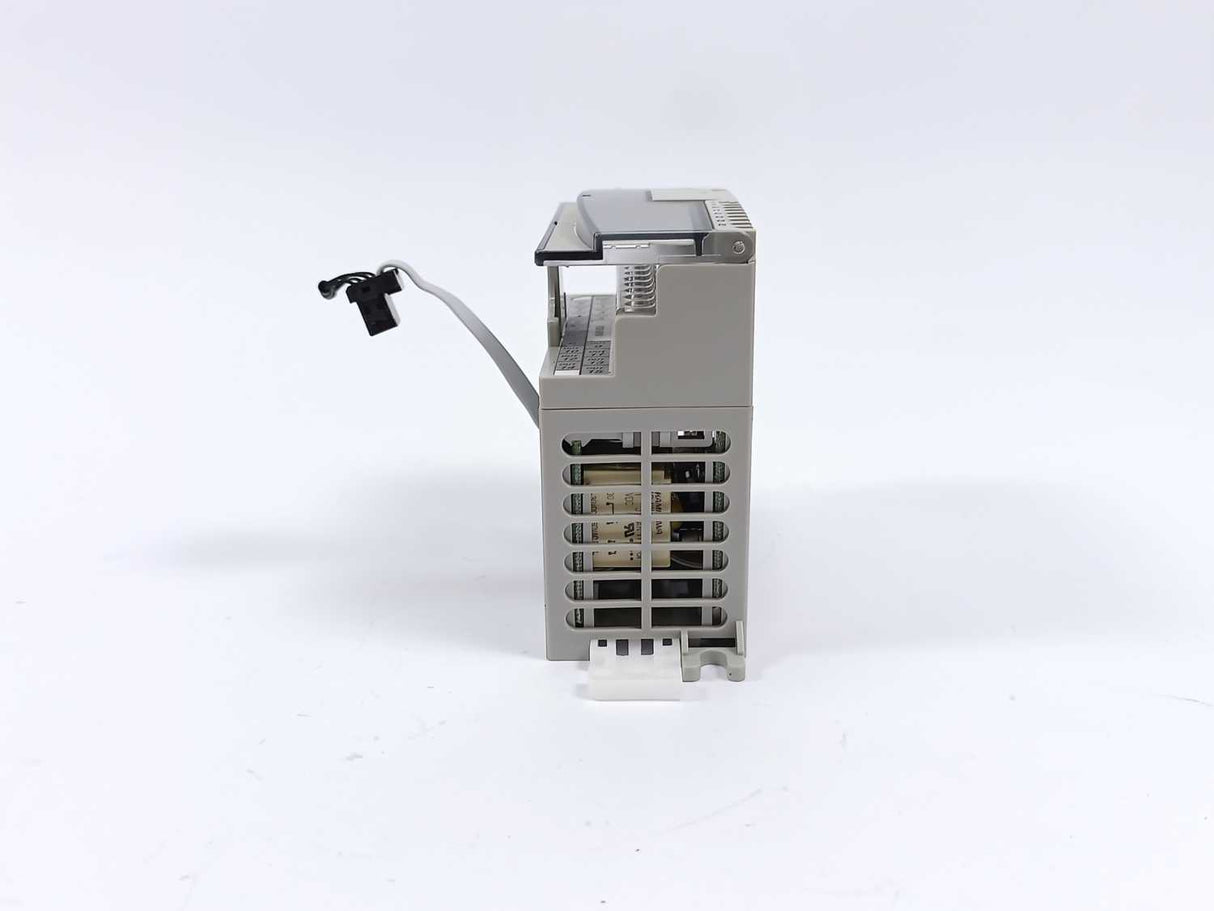 AB 1762-OW16 Ser. B Relay Output Module