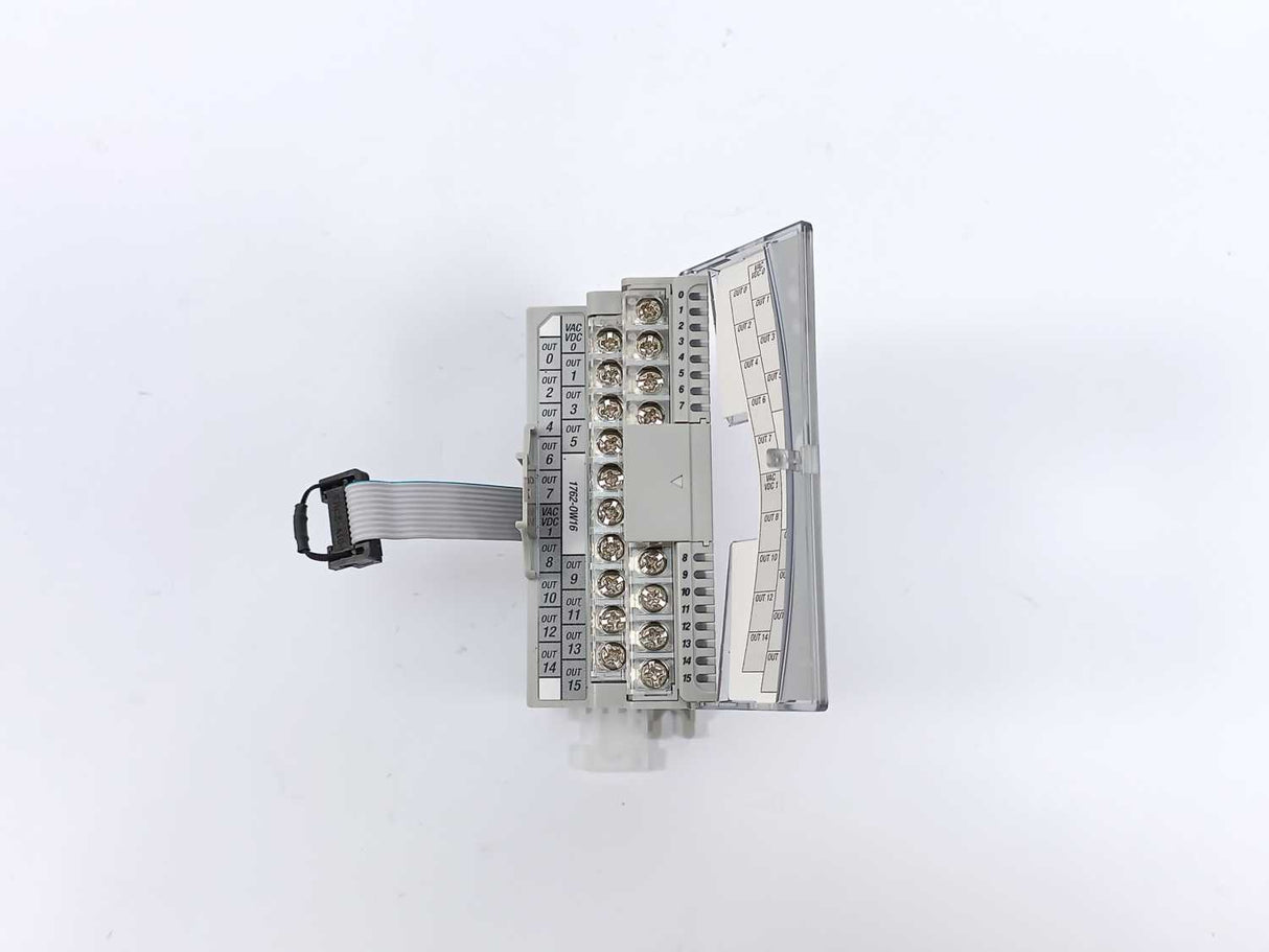 AB 1762-OW16 Ser. B Relay Output Module